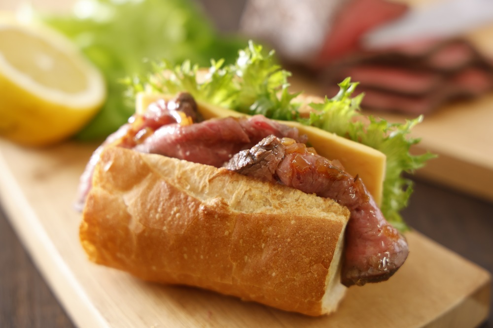 ローストビーフ 600g （2～3パック） 冷蔵 お中元 お歳暮 ギフト 贈答 無添加 タレ付き チルド発送 お取り寄せ 十勝ローストビーフ