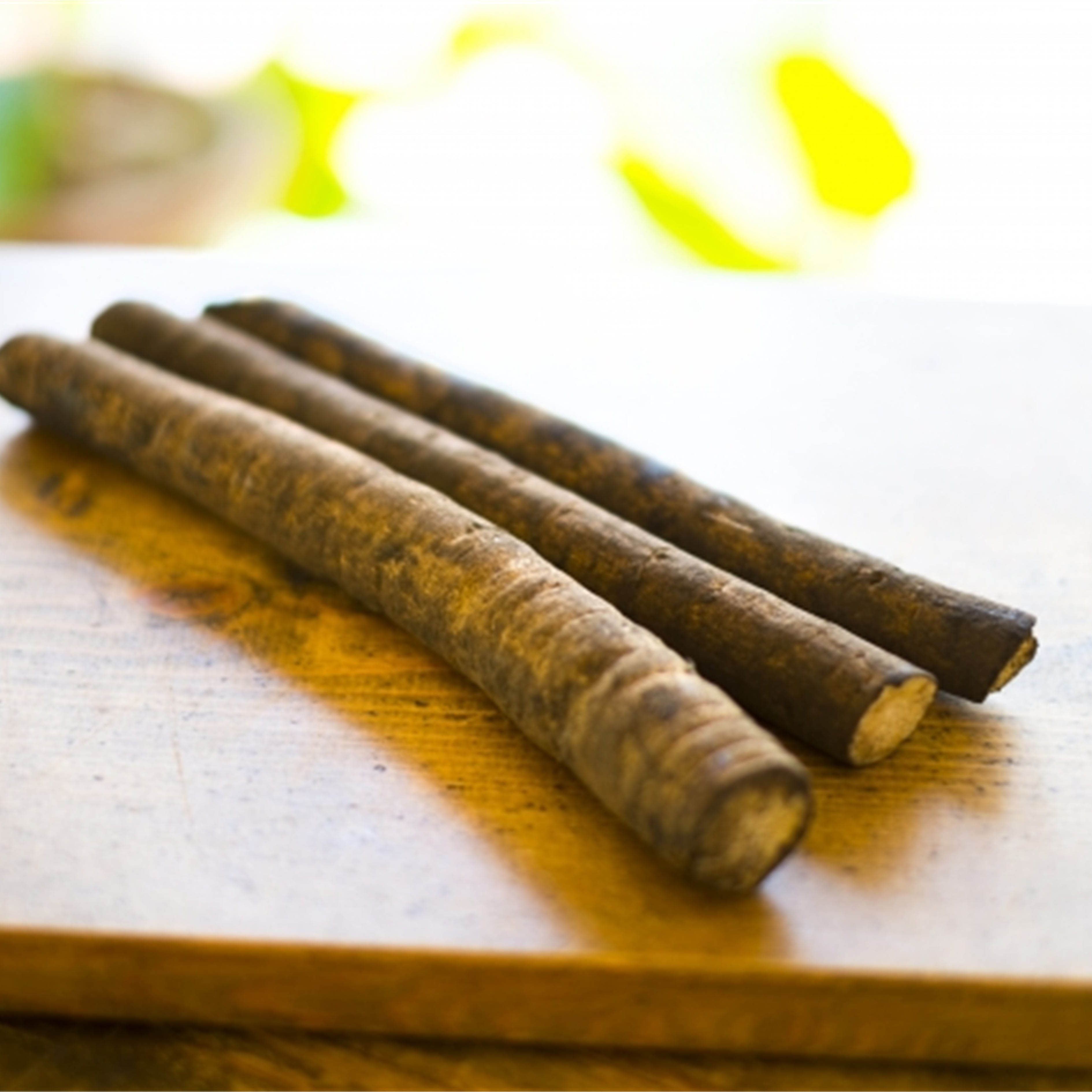 【秋掘り】十勝豊頃産ごぼう8.0kg 【2026年初冬出荷】（先行受付）【植村農場】"北海道 十勝 豊頃町"