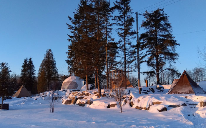 キャンプサイト利用割引券 4,400円分 《足寄町》【株式会社ＫＯＹＡ．ｌａｂ】 絶景 サウナ 自然 雲海 旅行 [BEAZ005]