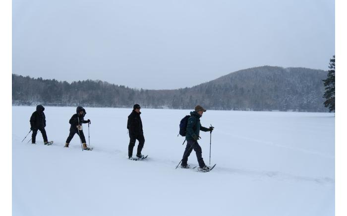 【ペア】 北海道十勝 オンネトースノーシュートレッキング 体験ツアー 《足寄町》 【Slow Travel HOKKAIDO】　北海道旅行 体験 アウトドア スノーシュー カフェ 雪遊び 旅行 オンネトー [BEAY003]
