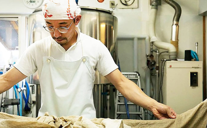 ＼TVで話題／【R8年12月発送開始】北海道 青草バター 200g《足寄町》【しあわせチーズ工房】 [BEAK019]