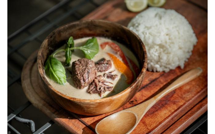 エゾシカ肉 グリーンカレー 190g×2缶《足寄町》【野生肉専門店やせいのおにくや】 [BEBE001]