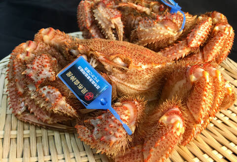 【先行受付】厳冬が旬 北海道産 昆布森 毛蟹 計1kg 2～3尾 冷凍 2026年3月以降発送【配送不可地域：離島】