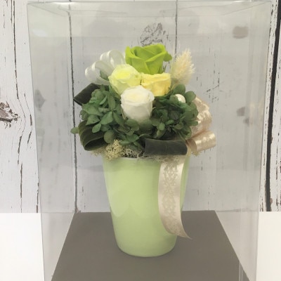 プリザーブドフラワー アレンジメント 緑色のバラ＜老舗の花屋さんの手づくり/ギフト用＞