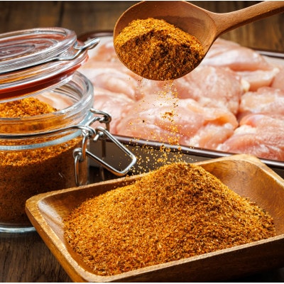 【12/21まで年内発送】スパイシーチキン カレー味 250g×2パック 北海道産 鶏肉使用【配送不可地域：離島】