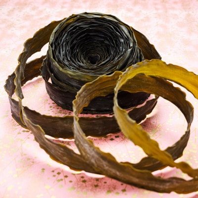 【12/21まで年内発送】北海道昆布森産 長昆布12m 昆布の森のブラックローズ