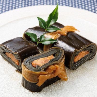 【毎月定期便】北海道産昆布で鮭を丁寧に巻いた昆布巻き(1本×2袋)全4回