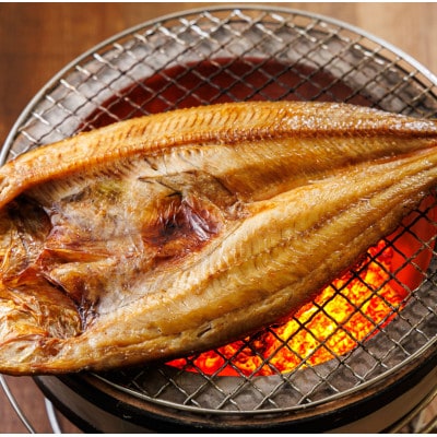 【毎月定期便】北海道産ほっけ一夜干し 400～449g×3枚 釧路町の匠が贈る 北の至宝 干物全3回【配送不可地域：離島】