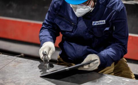 金属加工のプロがつくるBBQ用 鉄板(縦25cm×横25cm/厚み6mm)＜アウトドア/キャンプ＞