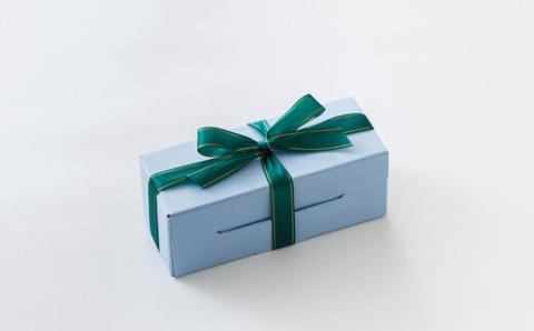 クランツ国誉店の濃厚チーズケーキ 200g×1本 冷凍 北海道【配送不可地域：離島】