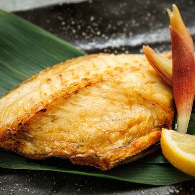 【12/21まで年内発送】厳選したつぼ鯛を一夜干しにした 「つぼ鯛(半身150g)」5個セット【配送不可地域：離島】