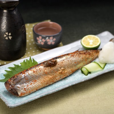 [北海道産]秋刀魚(サンマ)をピリ辛味に仕上げた「ピリ辛さんま しょうが」3尾×4個セット[配送不可地域:離島]
