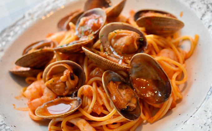 【簡単お手軽】 北海道 厚岸産 ボイル 冷凍 あさり 特大プレミアム 300g×3パック (合計900g) 浅利 風味豊か 栄養 濃い 真空ボイル 急速冷凍 旨味 特大サイズ パスタ 酒蒸し 味噌汁