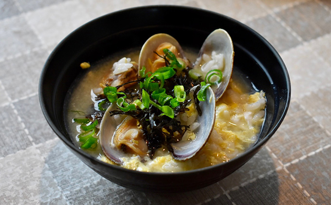 【簡単 お手軽】 北海道 厚岸産 ボイル冷凍 あさり 特大 プレミアム 300g×3パック【 6ヵ月 定期便 】 (各回900g×6ヶ月分,合計5,400g)