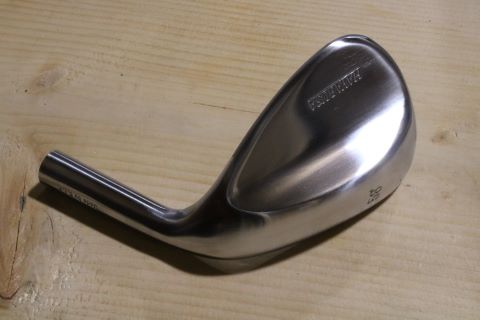 1049.HAYABUSAウェッジ DG‐S200シャフト 2本セット(AW50とSW56、AW52とSW58)　ゴルフクラブ