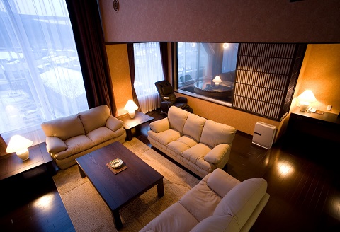 952.お宿欣喜湯　別邸忍冬　貴賓館ペア　ご宿泊券