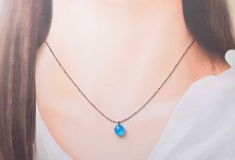 2463.ジュエリー ネックレス アクセサリー 湖水 ガラス細工 首飾り ハンドメイド 手作り 北海道 弟子屈町