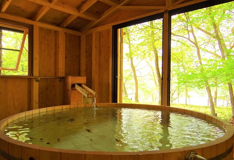 9135.ワッカヌプリ　宿泊券４名様１棟貸切道産和牛プラン