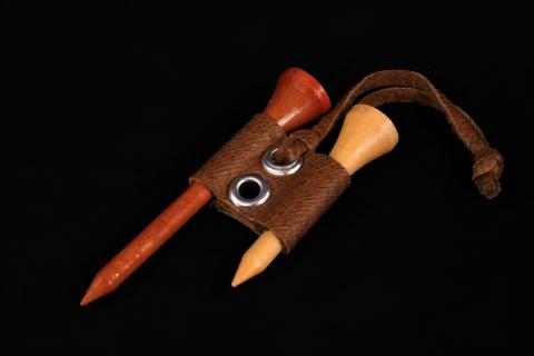 1029.弟子屈町産エゾシカ革ティーホルダー