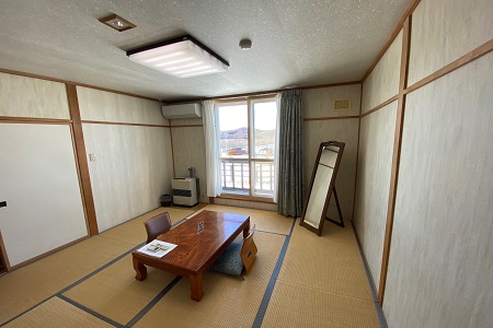 鶴居どさんこ牧場　1泊(2食付) 3名様