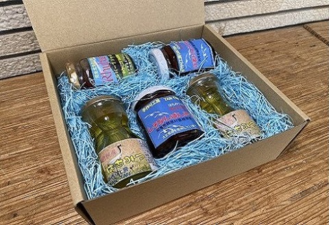 鶴居産　ハチミツ・ルバーブジャム・しそなんばんみそ・行者にんにくみそのセット