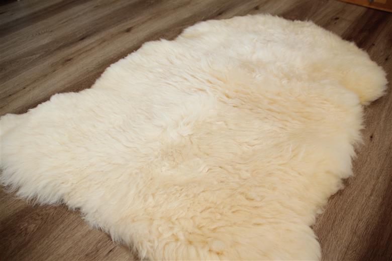 「ムートン」羊まるごと研究所・酒井さん製★数量限定_I120-0490