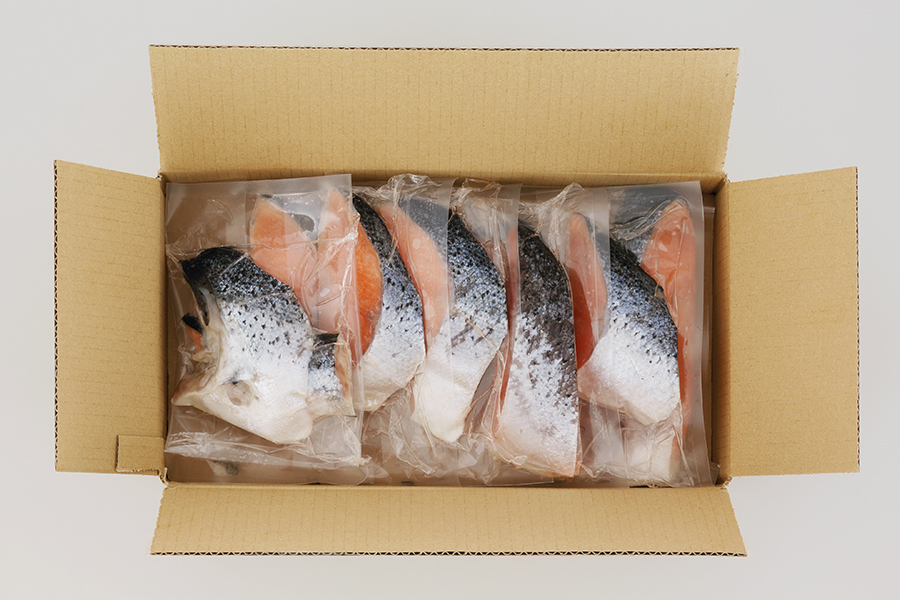 【訳あり】アトランティックサーモン 塩切身 小分け包装【1kg】_T010-1691