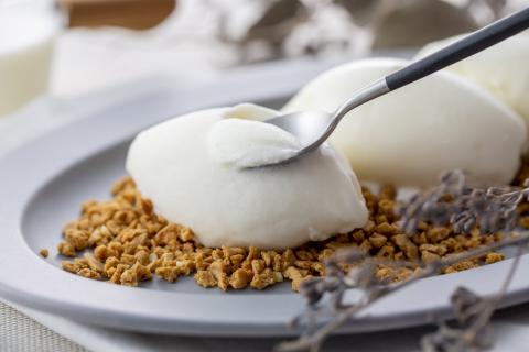 「THE ICE」1リットル エキストラ ミルク【高島屋選定品】【be123-1364】（北海道 別海町 高島屋 牛乳 ふるさと納税 )