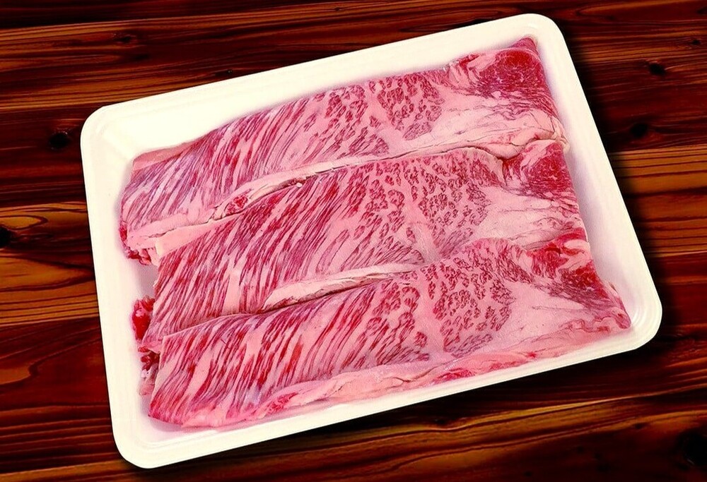 すき焼き しゃぶしゃぶ 用 500g 肩ロース 黒毛和牛 別海和牛