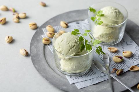 「THE ICE」1リットル ピスタリッチ【高島屋選定品】【be123-1366】（北海道 別海町 高島屋 ピスタチオ ふるさと納税  )