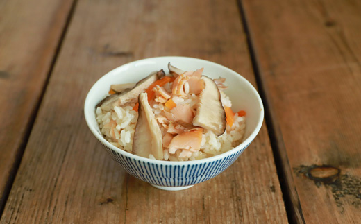 「想いの茸」乾燥椎茸3種詰め合わせ【2900201】