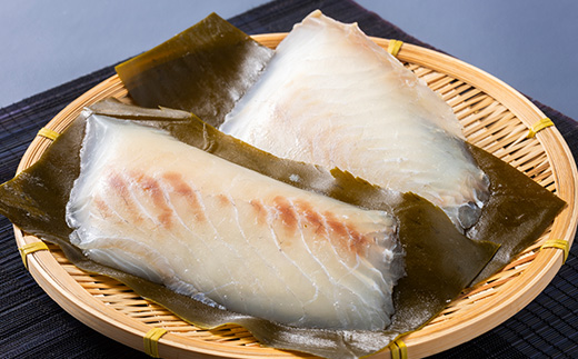 天然平目昆布〆 100g×2pと天然真鯛昆布〆 100g×2pセット【配送不可地域：離島】