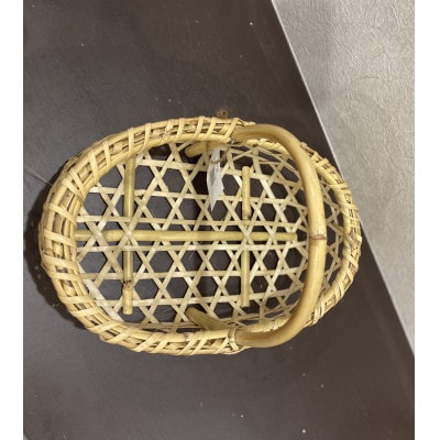 津軽竹籠と水を一滴も使わない丸絞りりんごジュース5本セット