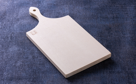 青森ヒバ　カッティングボード　1枚