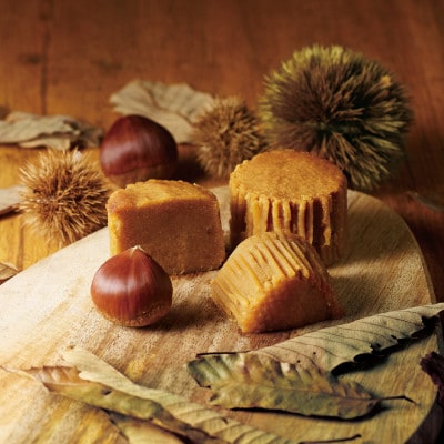 青森縄文和栗の焼きモンブランと青森縄文和栗バウムのセット