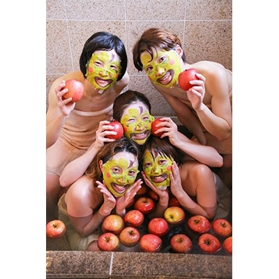 りんごぱっく(可愛いシート)赤＆緑計4枚青森産プロテオグリカン＆リンゴ水でしっとり肌へ