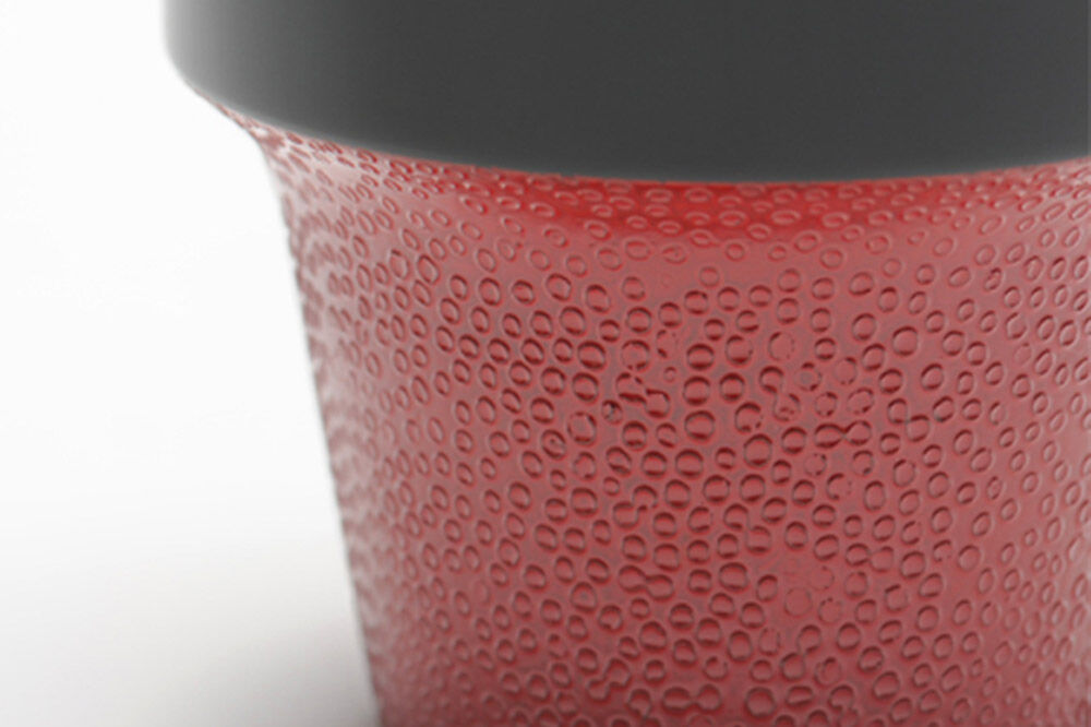 【寄附金額見直しました】aeru 津軽塗りの こぼしにくい【コップ】（赤七々子塗り微粒面）食器 津軽塗 湯呑 湯呑み 湯のみ ぐい呑み ベビー 赤ちゃん 子供 介護 高齢者 プレゼント ベビー用品 ベビー食器 こども食器 おしゃれ 津軽塗り 工芸品 青森 青森県