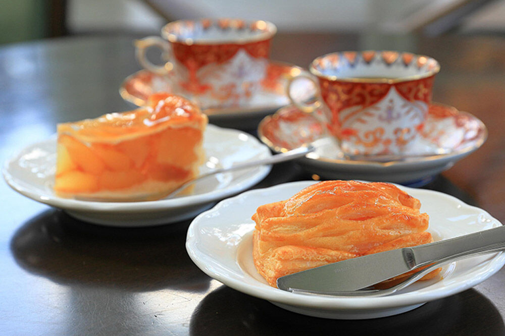 【寄附金額見直しました】【タクシーでらくらく移動】着地型弘前りんご満喫ツアー 3名様ご招待