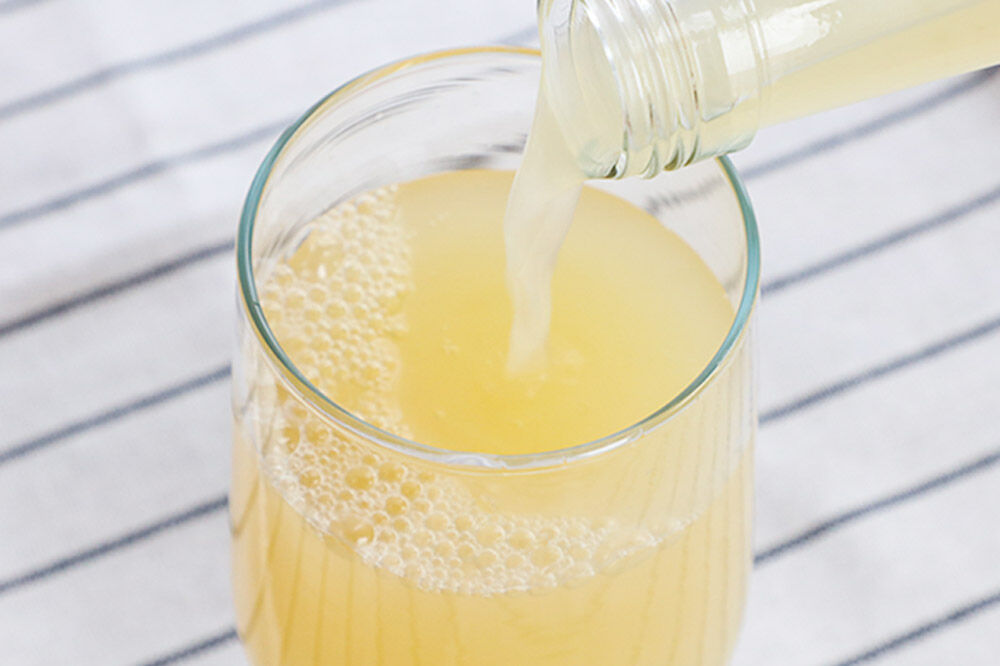 【寄附金額見直しました】りんごジュース飲み比べセット（単一品種×2本、希少品種ブレンド×2本）青森 弘前 リンゴジュース おいしい 美味 希少 ブレンド