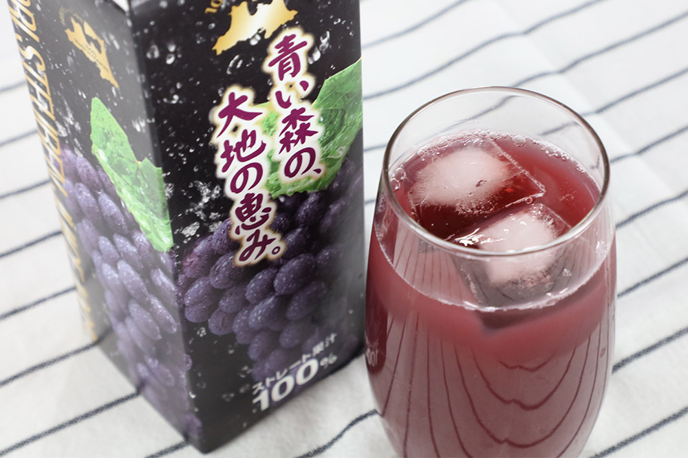 ストレートジュース 詰め合わせセット【青い森の、大地の恵み。あおもりスチューベン100＆あおもりりんご100】1000ml×各2本 化粧箱入り