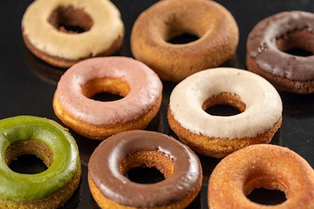 【寄附金額見直しました】《定期便6ヶ月》【弘前グランメルシー】アンジェリング（焼きドーナツ）10個入 2箱 青森県 ドーナツ 焼きドーナツ スイーツ デザート [ドーナツ スイーツ 焼き菓子 セット 贈り物 ギフト プレゼント ご褒美 贅沢 記念日 冷蔵]