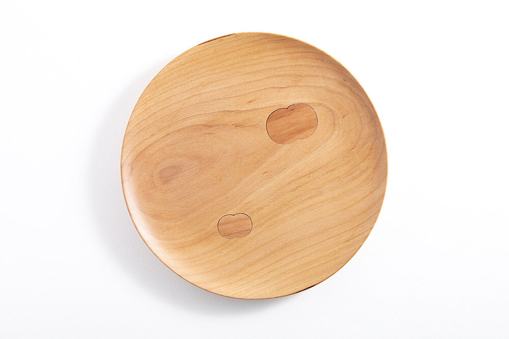 【寄附金額見直しました】りんごの木のトレーとスタンドミラーのセット（APPLE TREE） おしゃれ 木製 かわいい 日本製 国産 卓上 お盆 オブジェ インテリア 雑貨