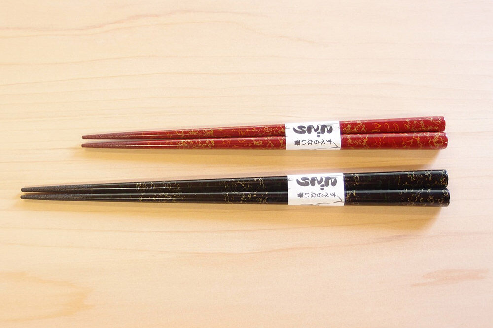 【寄附金額見直しました】津軽塗 夫婦箸 こごり 唐塗 黒（大）・赤々（中）ペア