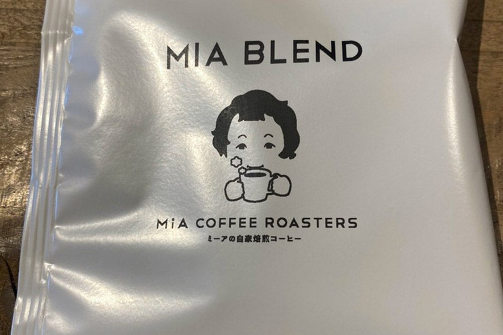 自家製弘前カマンベールのチーズケーキ 1個と自家焙煎ドリップパックコーヒー（1人前用 3種類各5パック／計15パック）セット スイーツ