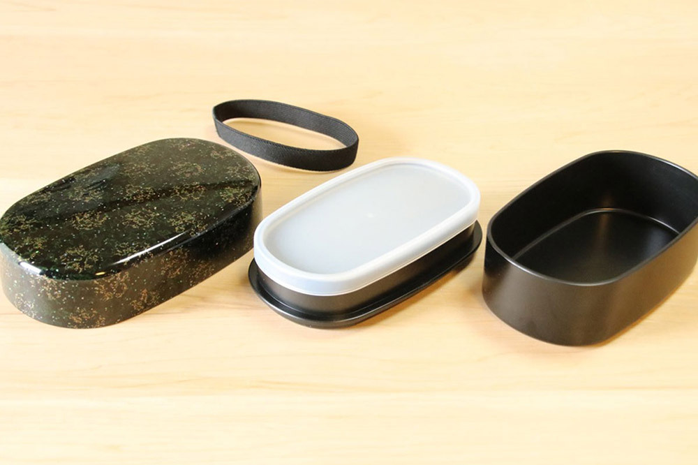 津軽塗 弁当箱（唐塗 貝蒔 黒）