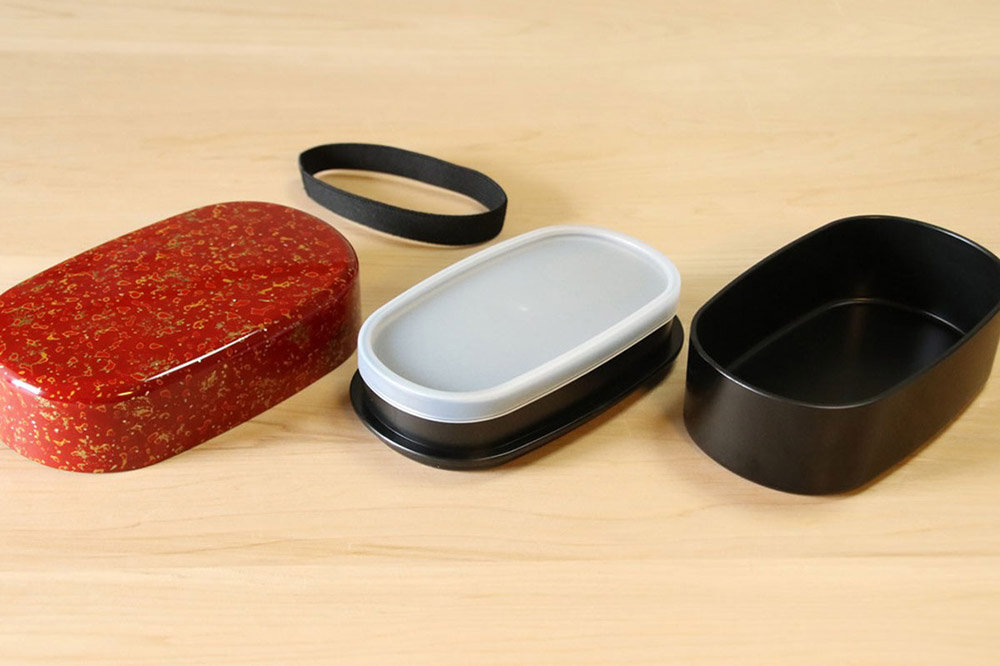 津軽塗 弁当箱（唐塗 貝蒔 赤々）