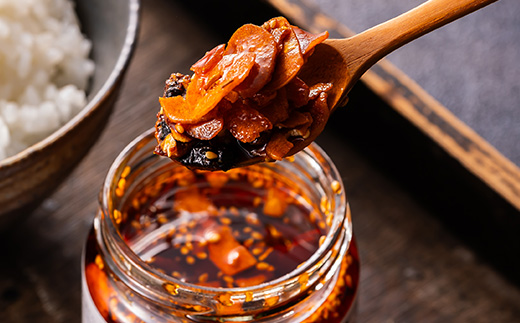 黒にんにくらぁ油　痺れ　150g×2本