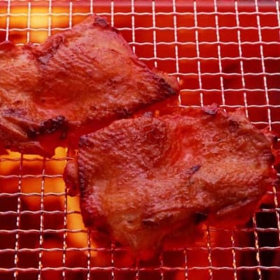 青森県産　五穀味鶏・ガーリック豚味漬けセット計800g(各400g)【配送不可地域：離島】