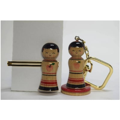 「こけス」ネクタイピン＆キーホルダー(赤りんご)