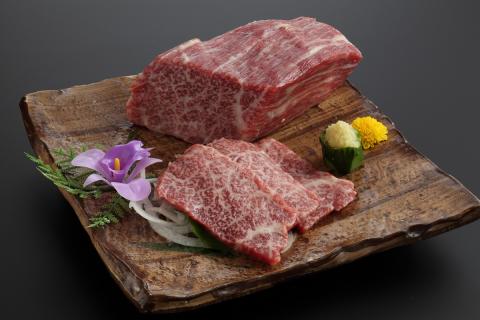 小田桐産業馬刺し3点・馬肉なべセット